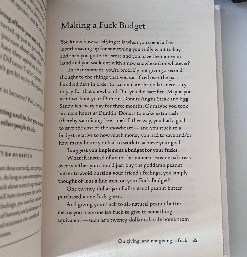 The life changing magic of not giving a f***, 興趣及遊戲, 書本& 文具, 小說及非小說-  Carousell