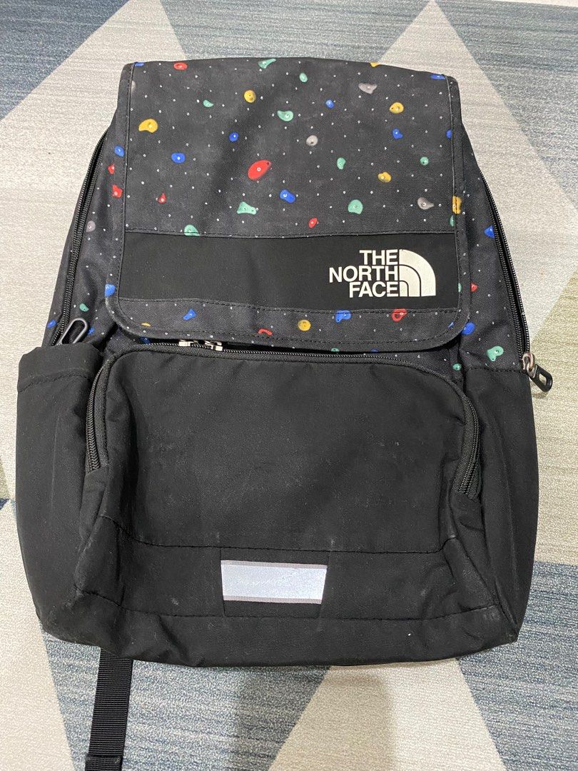 The North face Backpack for Kids (Category: Backpacks) located in Marikina City. Submitted by its.jela (Listing ID 1274990984, Image 1). Description: - Original TNF Backpacks - With few signs if usage but still in very good condition - Lots of pockets.