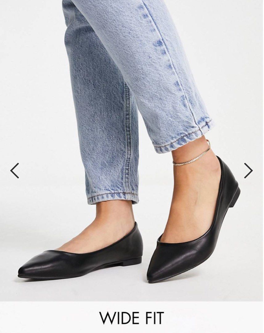 Wide hotsell ballet flats