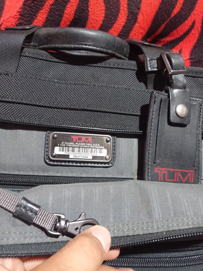 TUMI ALPHA GEN4.2 Fesyen Pria Tas Dompet Tas Kantor di Carousell