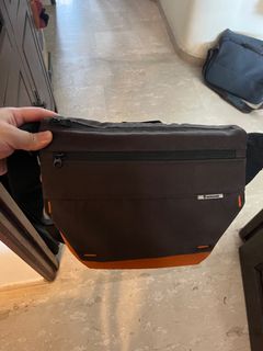 (Category: ) located in . Submitted by jasonneedstoclearhisroom (Listing ID 1275091077, Image 1). Description: .