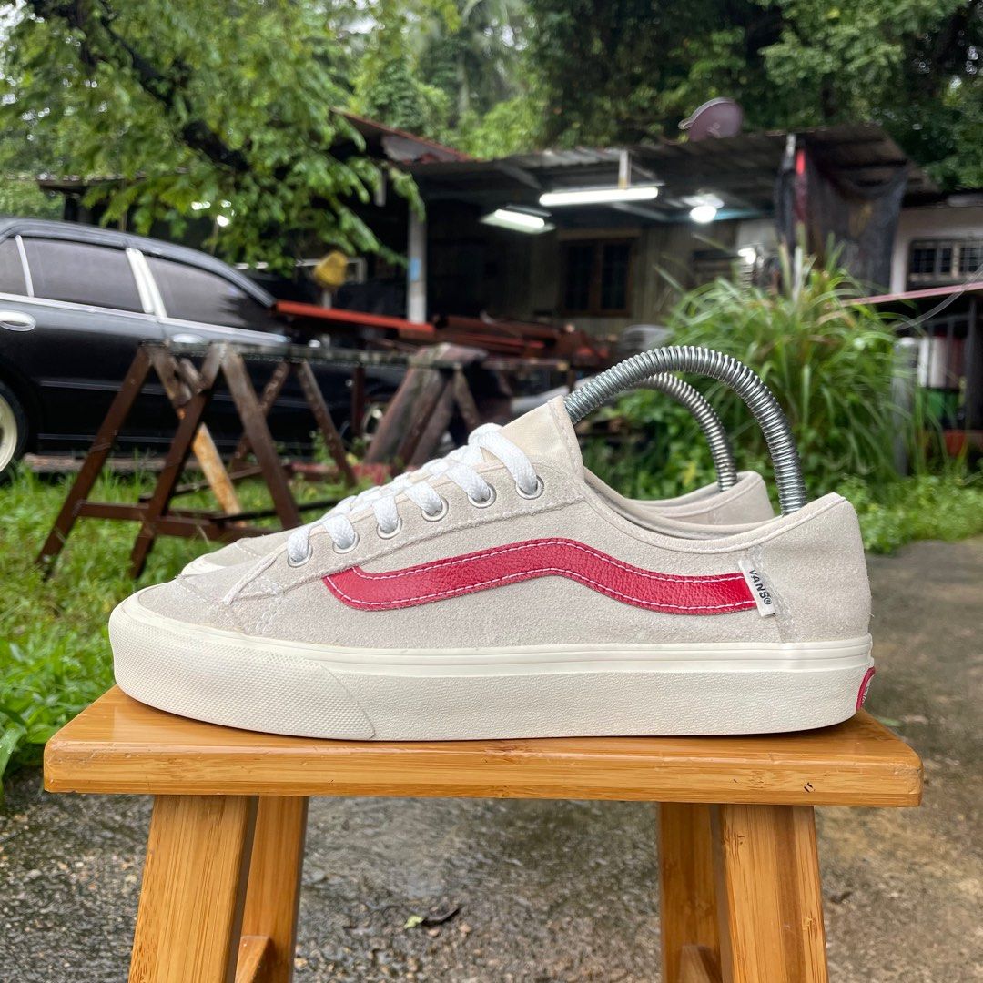 Vans black clearance ball sf red