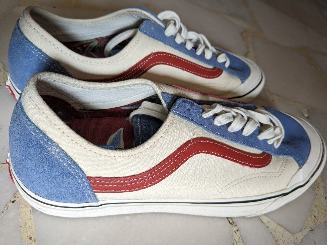 What did the first pair of vans look like on sale