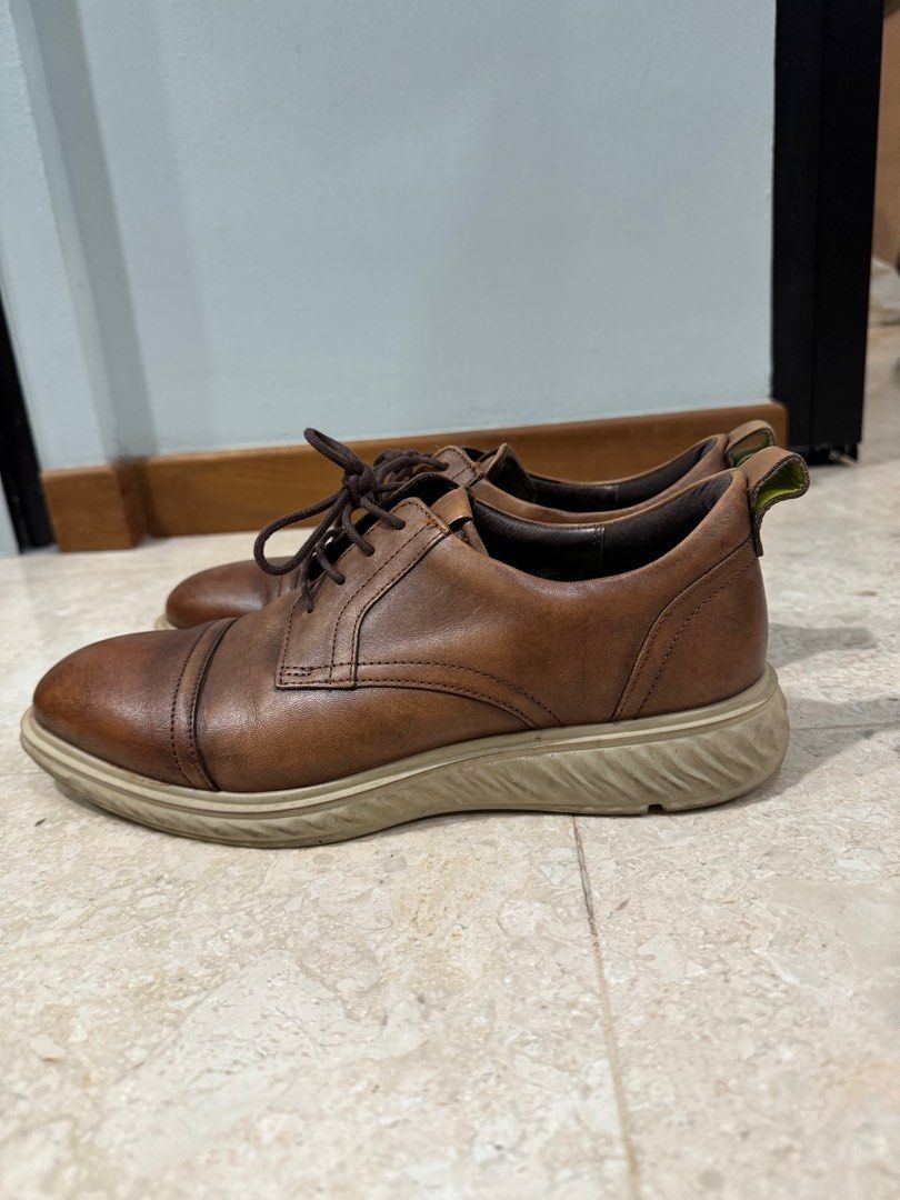 Vintage ecco shoes top