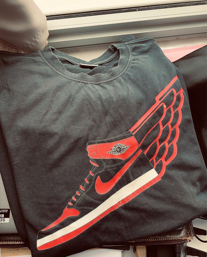 Vintage Nike Air Jordan 1 Bred Wings Logo Tee Men s Fashion Tops
