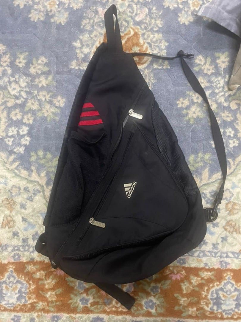 Vintage adidas sling bag Men s Fashion Bags Sling Bags on Carousell