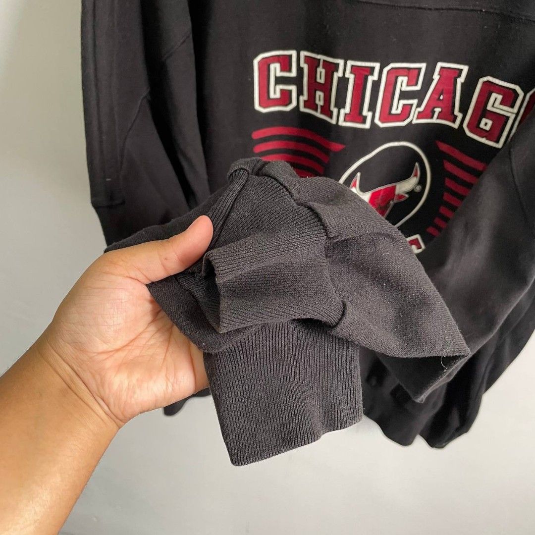 Vintage sweatshirt chicago bulls Men s Fashion Tops Sets