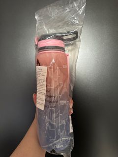 https://media.karousell.com/media/photos/products/2023/12/29/water_bottle_1_litre_in_pink_b_1703817508_2908e588_thumbnail.jpg