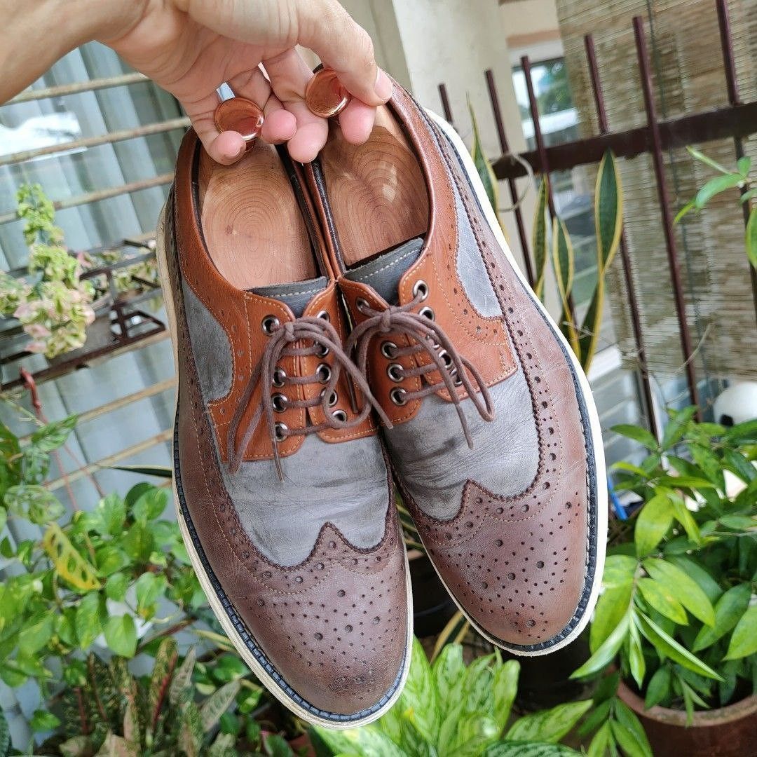 Tandy shoes store
