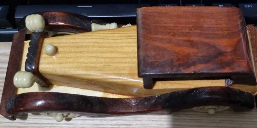 Wooden Toy Car (Category: Vehicle & Diecast Models) located in Quezon City. Submitted by kacheek17 (Listing ID 1275071222, Image 3). Description: given to me as a gift. it was bought in Baguio..