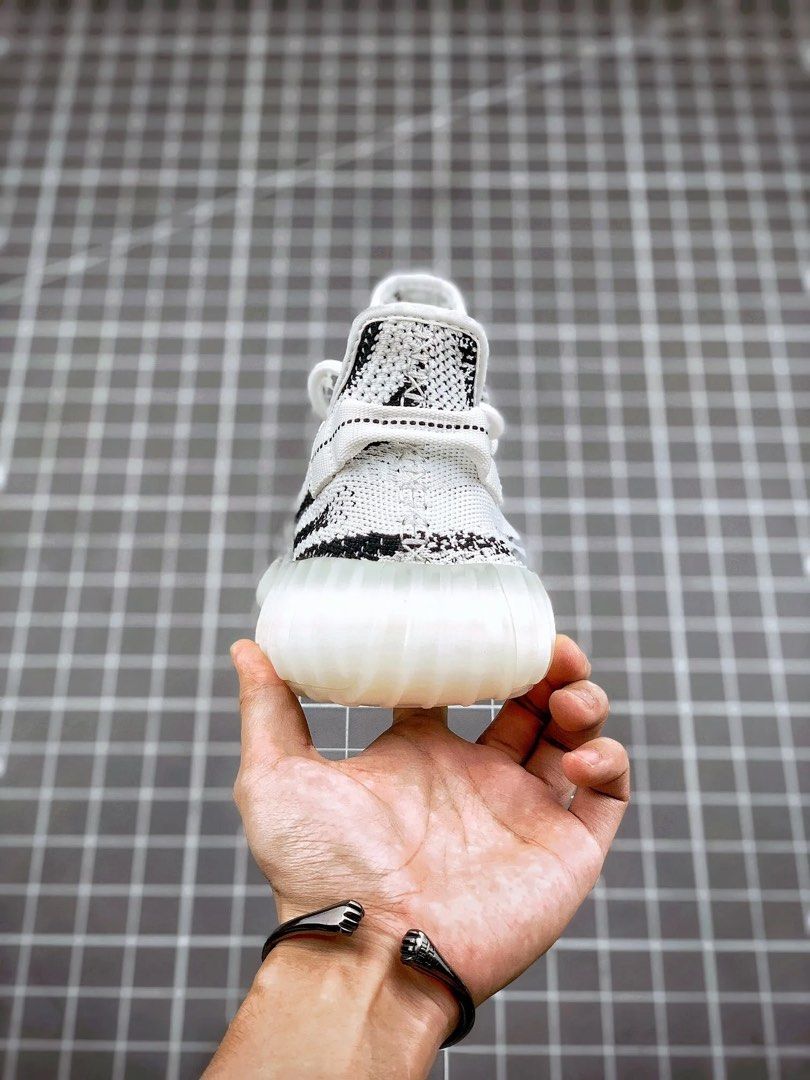 Yeezy boost new arrivals zebra on feet