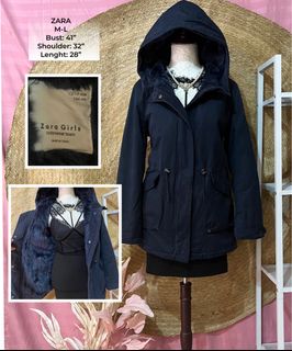 (Category: ) located in . Submitted by lobbypreloved (Listing ID 1275085969, Image 1). Description: .