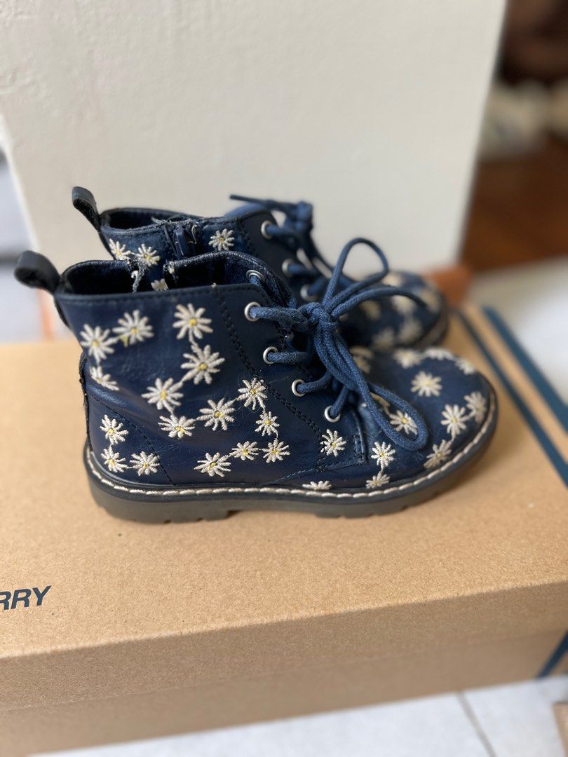 Zara daisy boots online