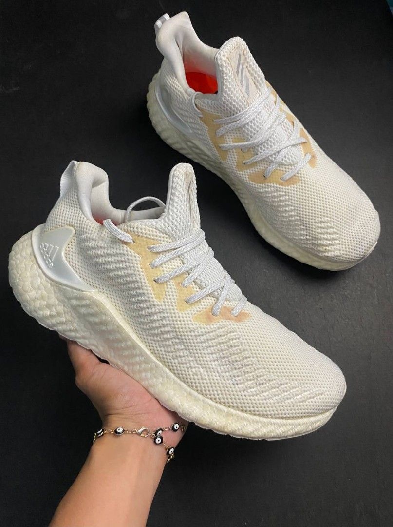 Adidas alphabounce best sale triple white
