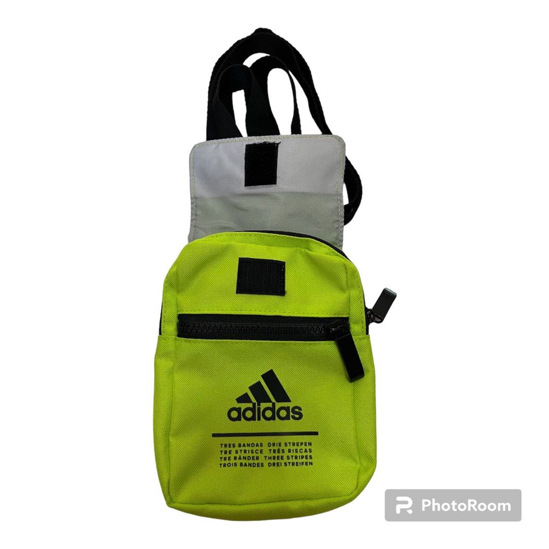 Adidas classic on sale organizer bag