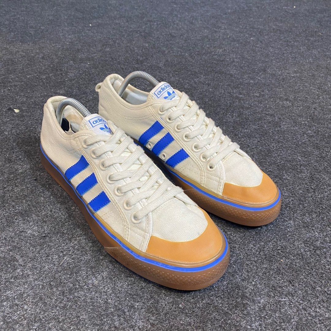 Adidas nizza gum sole hotsell
