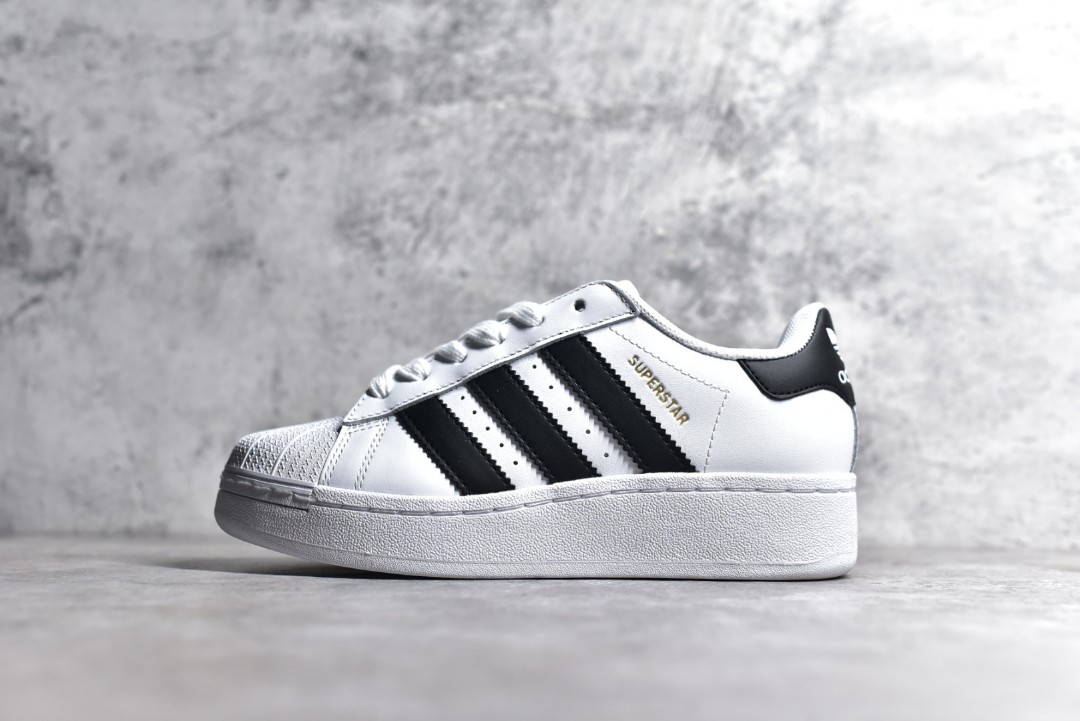 adidas Originals Juniors' Superstar Core Black / Cloud White - Core Black