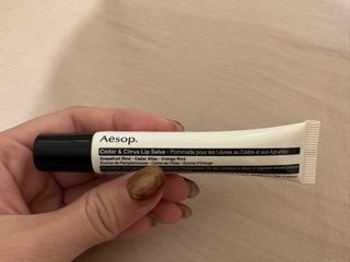 Aesop雪松橙香護唇膏
