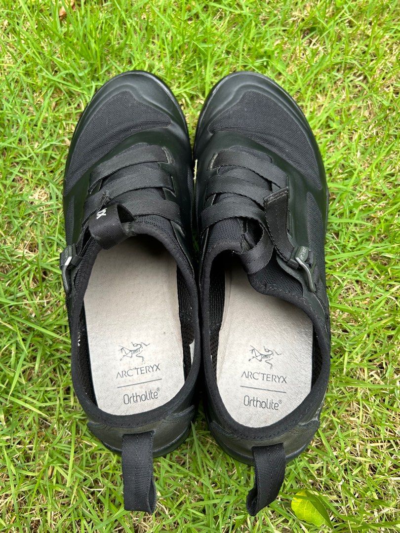 Arakys store approach shoe