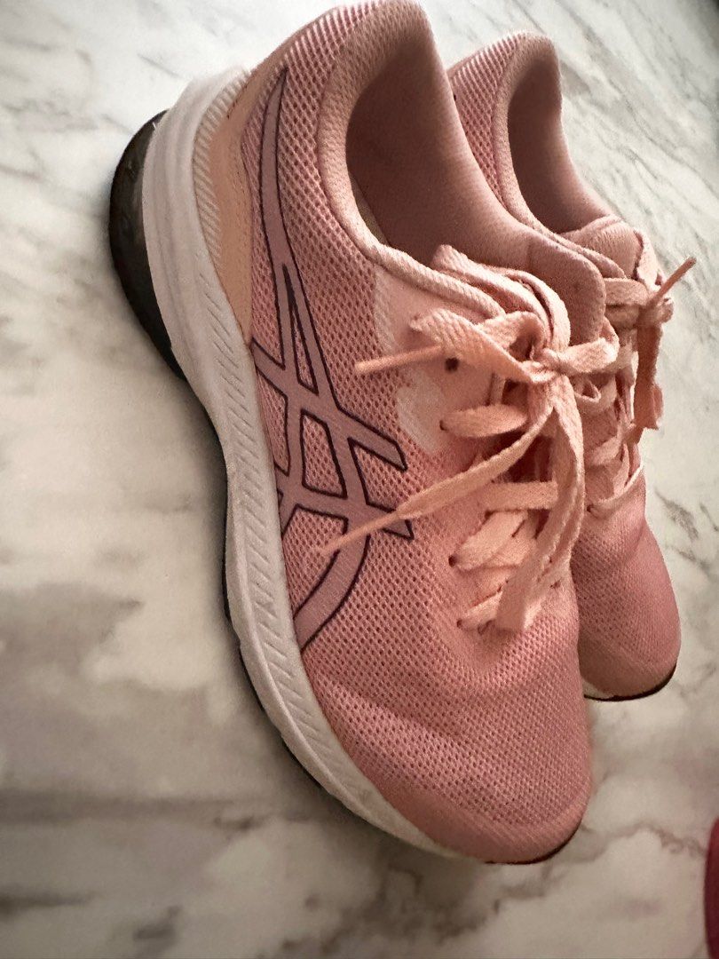 Girls asics clearance