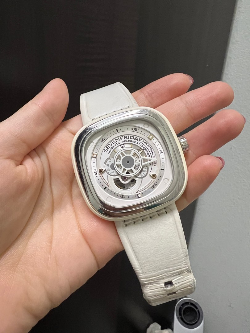 Sevenfriday white sales