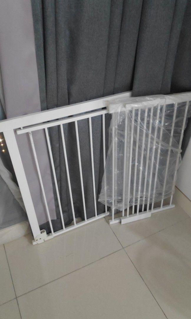 Extendable baby gate 150cm 2025