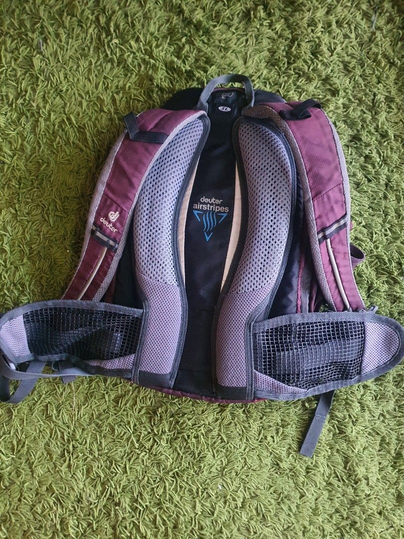 Beg sekolah deuter hot sale