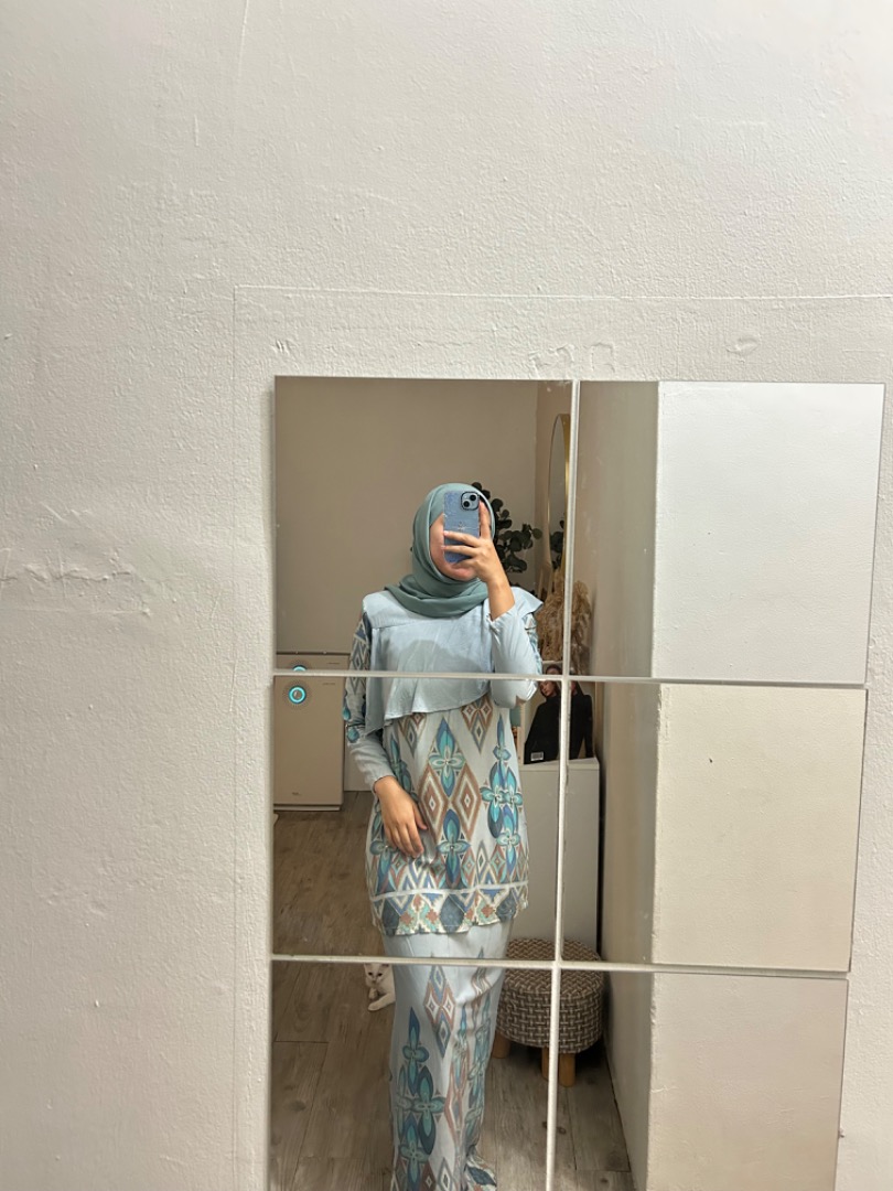 Baju Kurung Batik Terengganu, Luxury, Apparel on Carousell