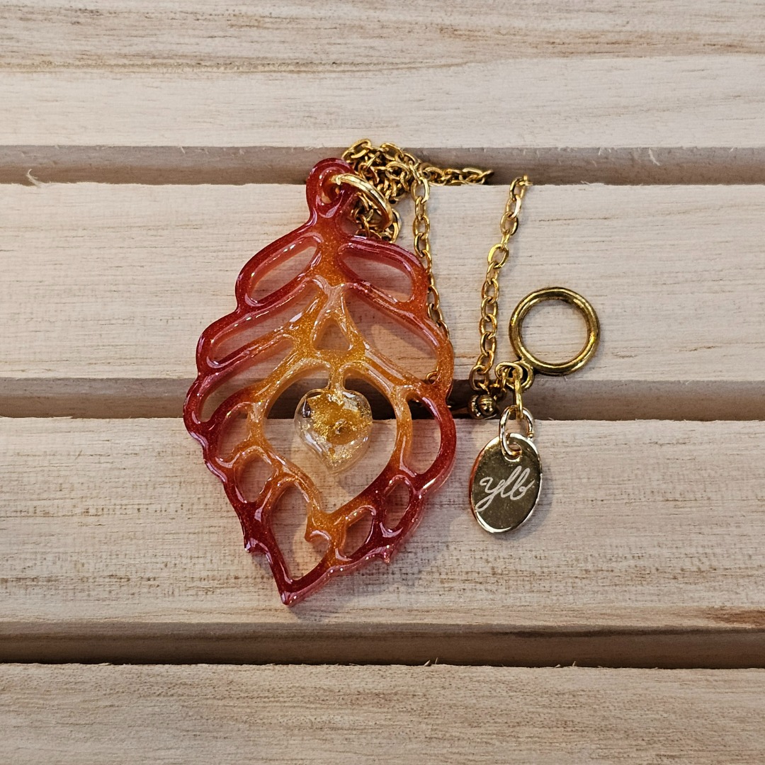 Red deals resin necklace