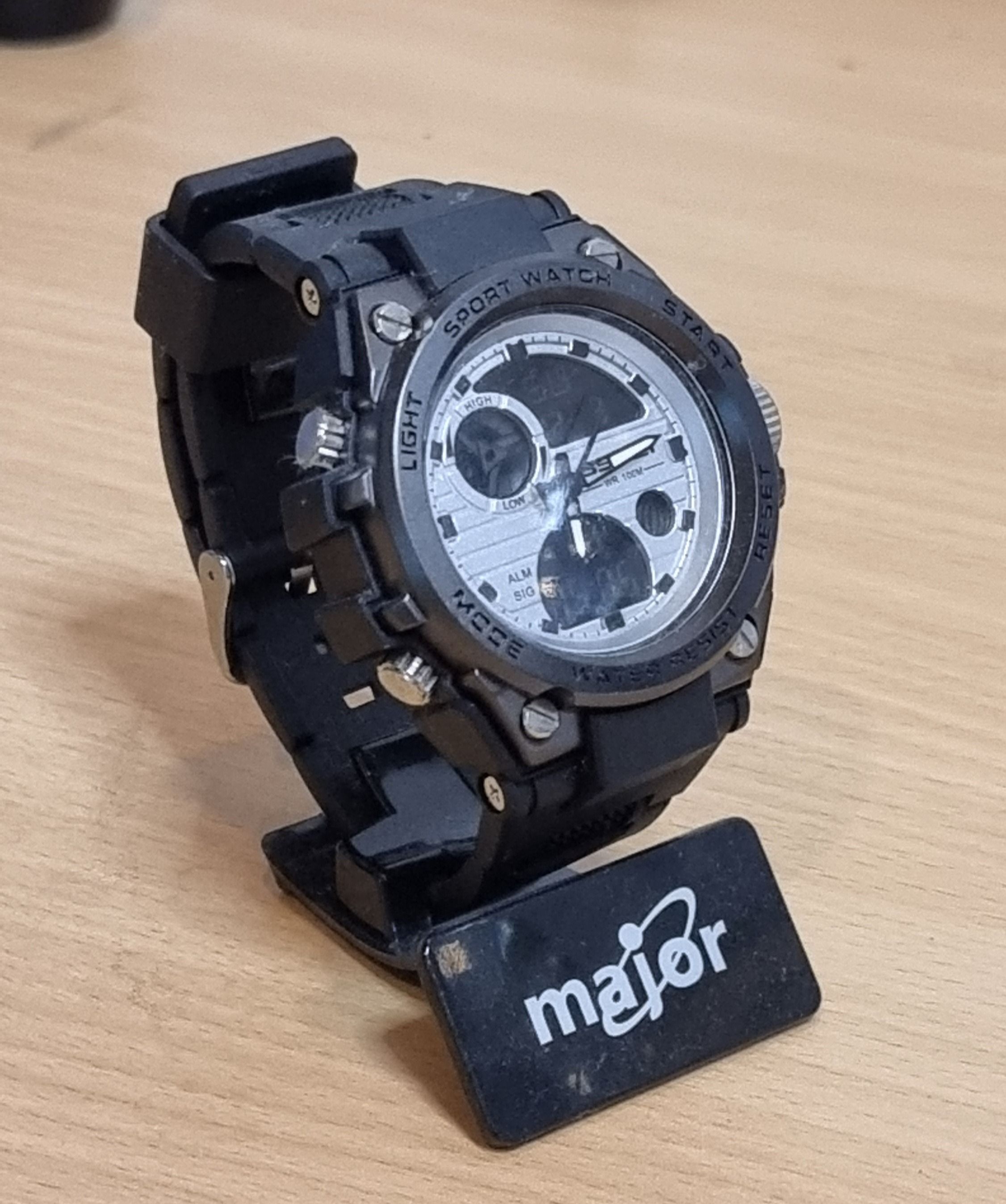 Watch high brand on sale