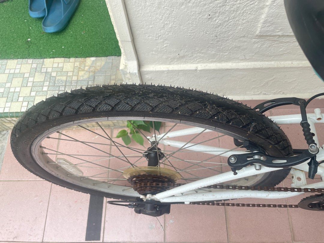 Btwin Original 100, Hybrid Bike, 24", Sports Equipment, Bicycles