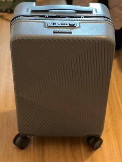 （分類：）位於 。 由 ditzydottty 提交（商品編號 1269095692，圖片 1）。簡介： 。