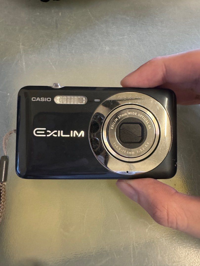 Casio digicam top