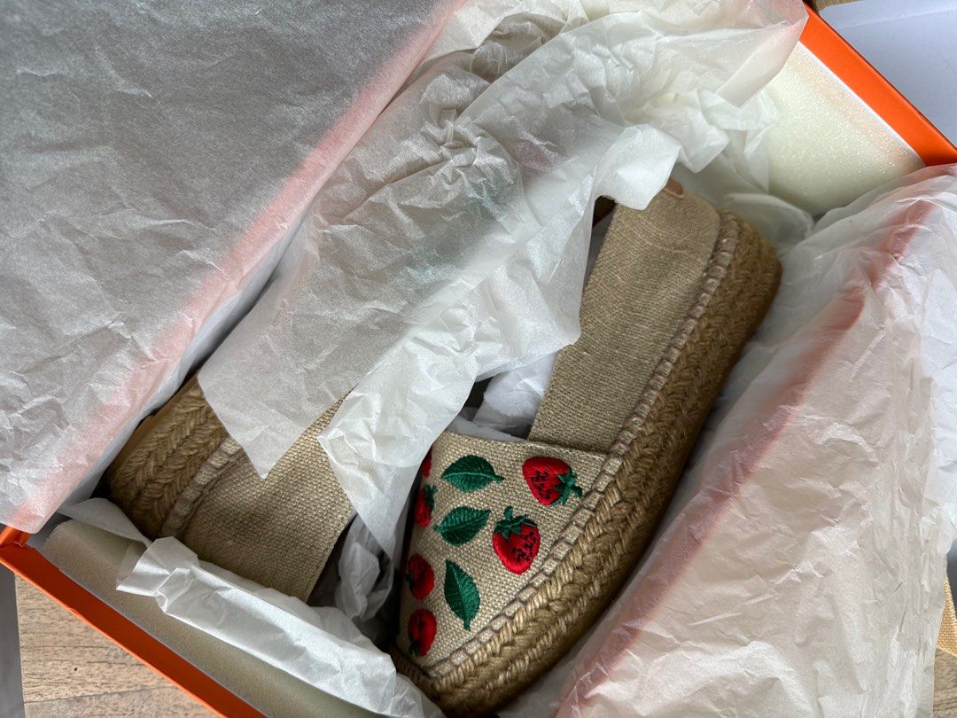 Castaner Kenda Platform Espadrilles Color Natural Rojo