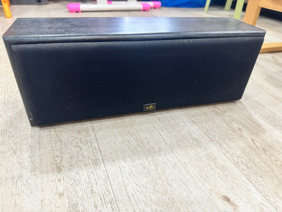 Center speaker459060722920990720