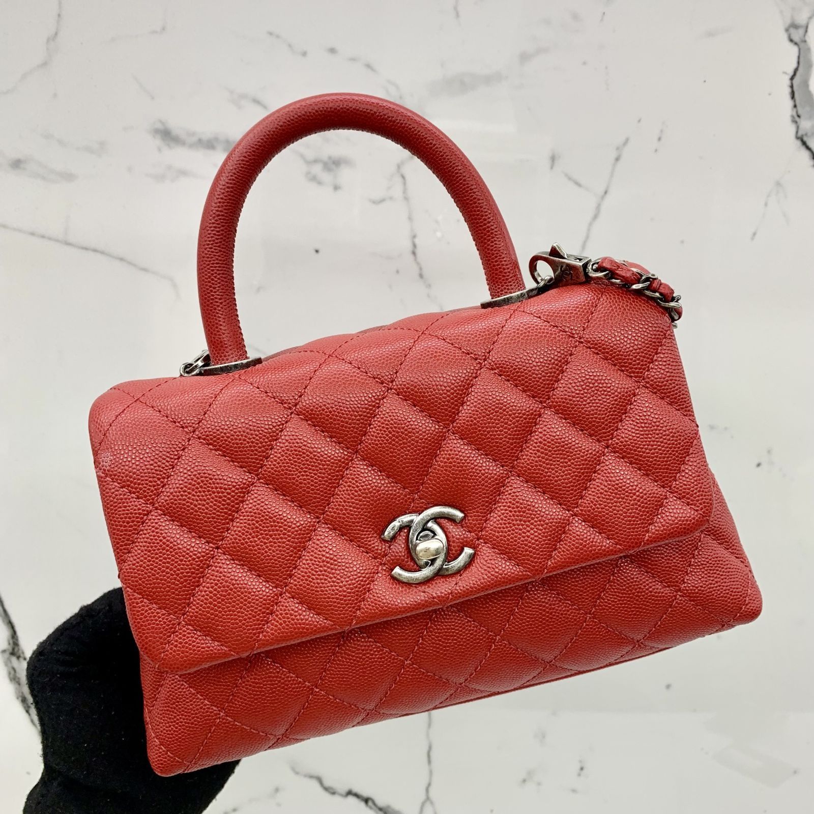 Chanel a92990 sales