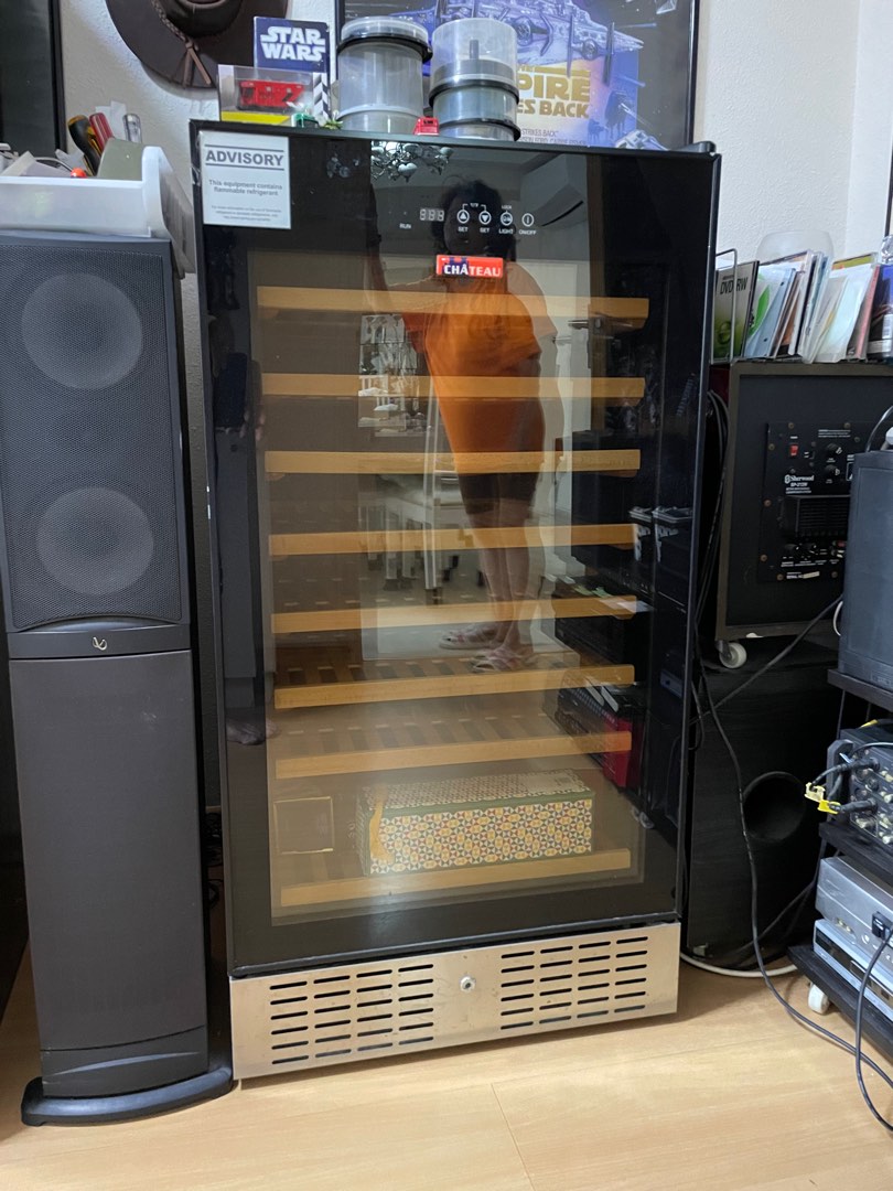 Chateau Wine Fridge, TV & Home Appliances, Kitchen Appliances, Wine