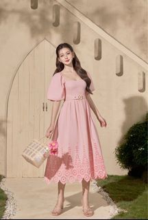CHELLO MADISON BELTED PUFF SLEEVES BRODERIE ANGLAISE MIDI DRESS IN POWDER PINK