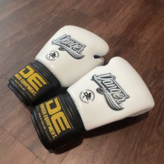 (Category: ) located in . Submitted by fightday (Listing ID 1269123163, Image 1). Description: .