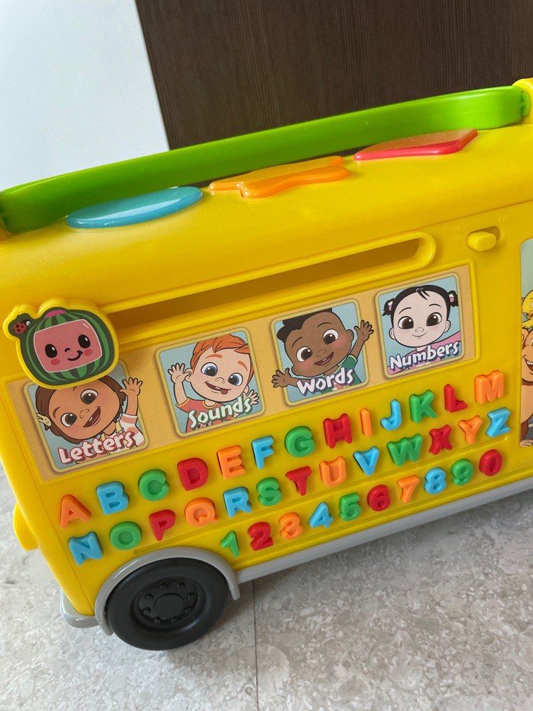 [Moving out sale] Cocomelon Learning Bus, Hobbies & Toys, Toys & Games ...