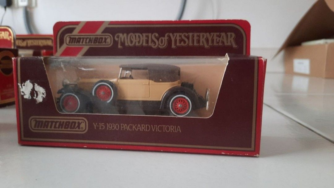 Models of clearance yesteryear collectors