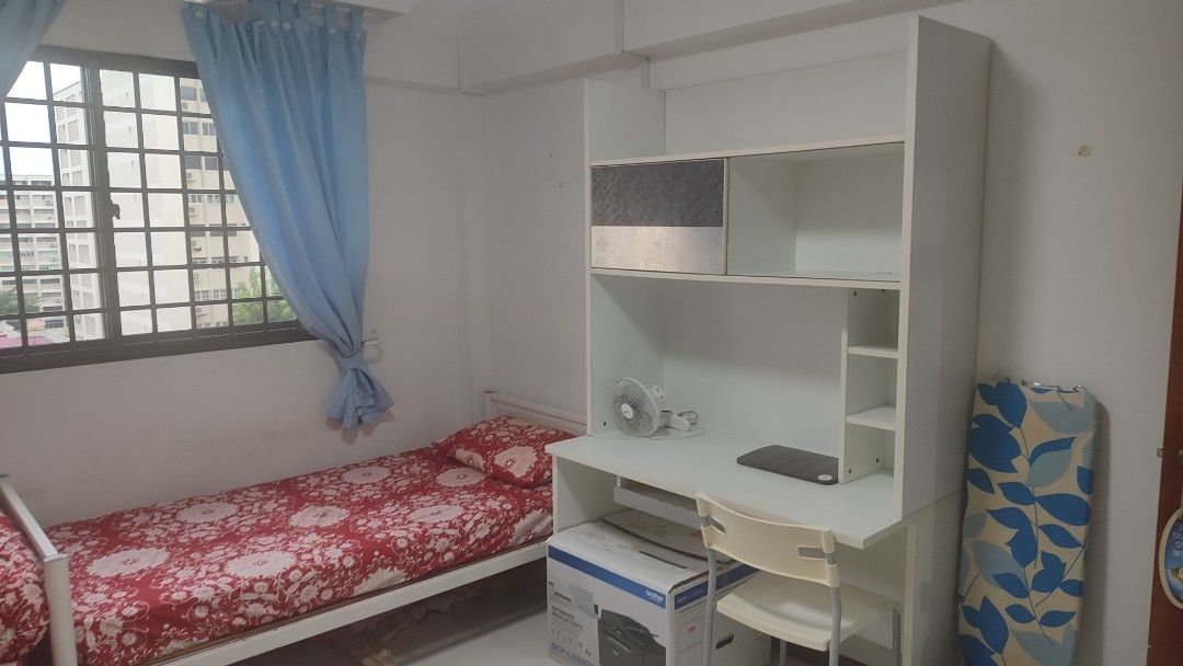 Common room for rent at Blk 148, Bedok Reservoir Road / Kaki Bukit MRT ...