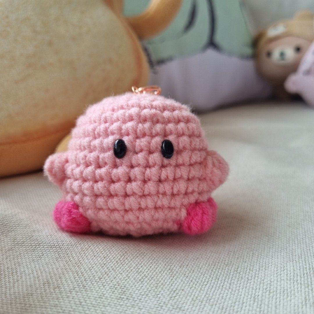 [INSTOCK] Crochet Kirby Keychain, Hobbies & Toys, Stationery & Craft