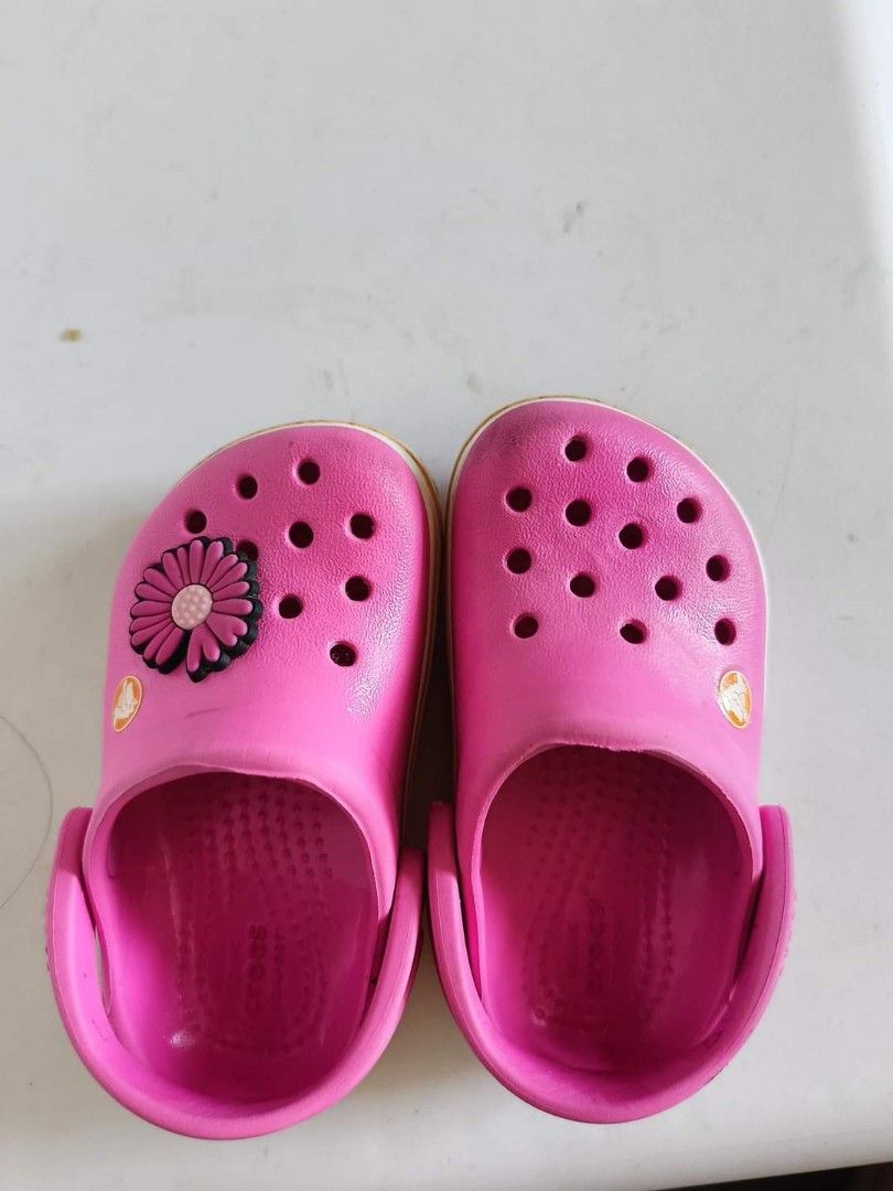 Crocs c6, Babies & Kids, Babies & Kids Fashion on Carousell