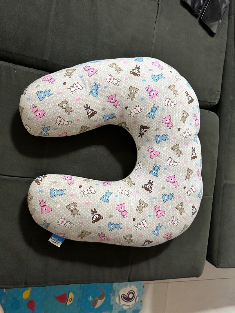 Dakki Nursing pillow 20” x 23”, Babies & Kids, Nursing & Feeding