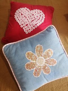Decorative small Pillow