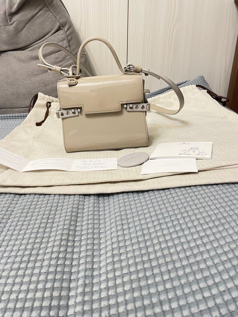 Delvaux tempete micro Carousell