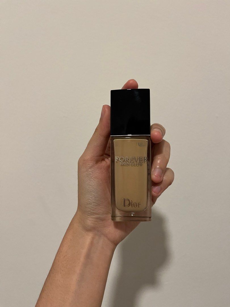 Dior Forever Skin Glow Foundation 2.5N