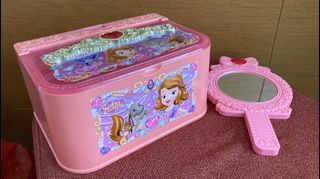 Disney Princess Sophia Dresser