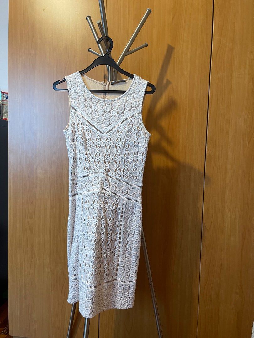 Dresses of deals zara brand